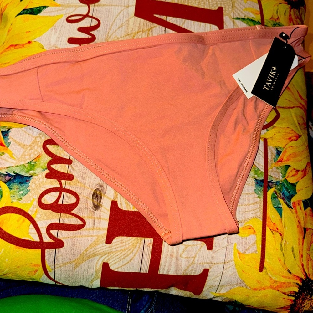 Tavik new bikini